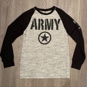 Army US Armed Forces Est 1775 Long Sleeve T-Shirt Men’s Size Small (34/36)